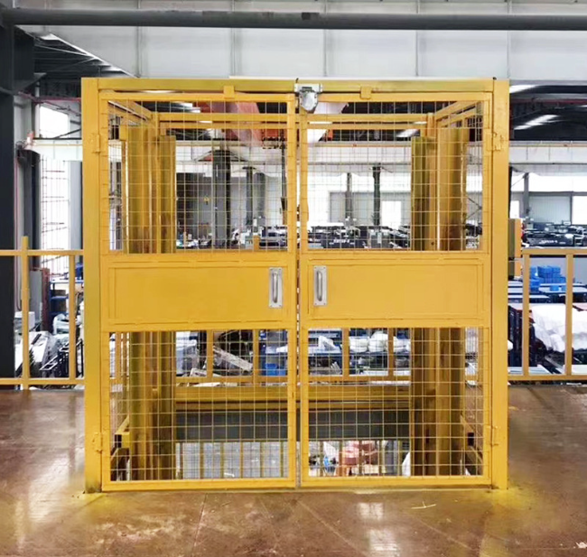 宝鸡智能导轨式升降机亮相